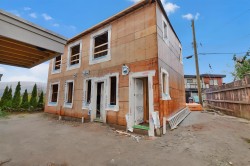 6-3581 Haida Drive  Vancouver, BC V5M 3Y9