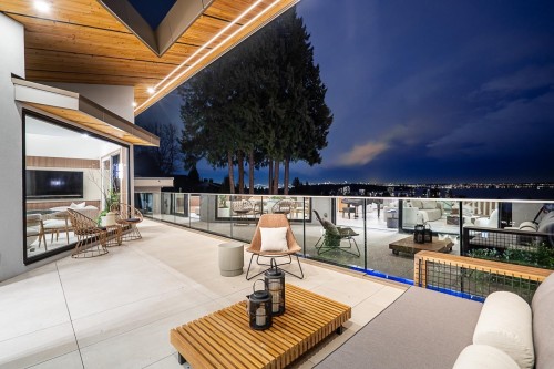 2356 Ottawa Avenue, West Vancouver, BC 