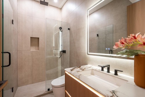 2356 Ottawa Avenue, West Vancouver, BC 