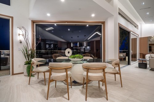 2356 Ottawa Avenue, West Vancouver, BC 