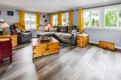 286 Tyee Drive  West Vancouver, BC V7P 1C7