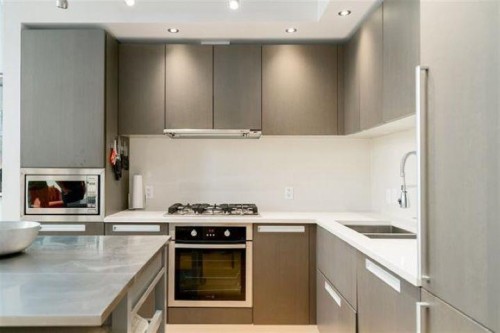 296 1St Avenue W, Vancouver, BC 