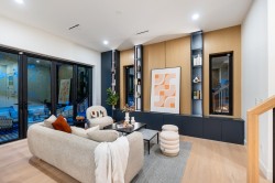 4675 St. George Street  Vancouver, BC V5V 4A8