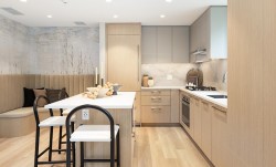 1305-5860 Olive Avenue  Burnaby, BC V5H 2P4