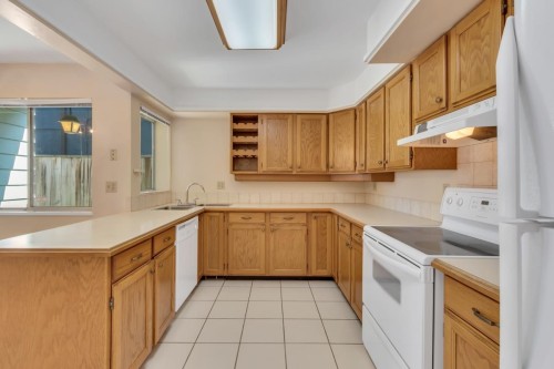 4275 Fortune Avenue, Richmond, BC 