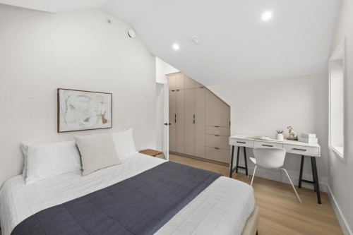 2436 49Th Avenue W, Vancouver, BC 