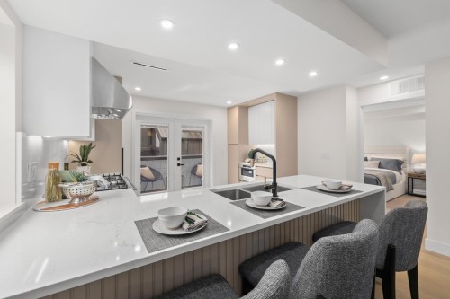 2436 49Th Avenue W, Vancouver, BC 