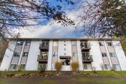 49-38185 Westway Avenue  Squamish, BC V8B 0L6