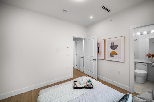 2076 50Th Avenue E, Vancouver, BC 