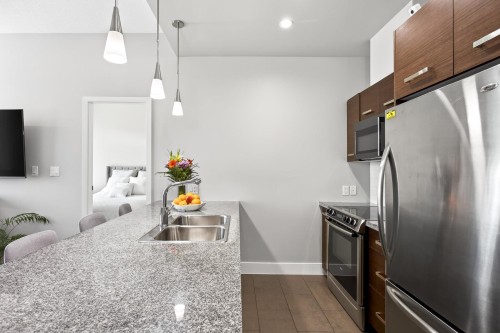 409-2957 Glen Drive, Coquitlam, BC 