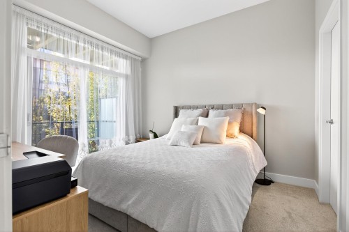 409-2957 Glen Drive, Coquitlam, BC 