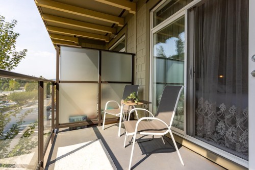 409-2957 Glen Drive, Coquitlam, BC 