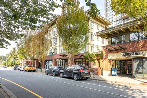 409-2957 Glen Drive, Coquitlam, BC 