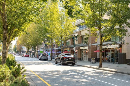 409-2957 Glen Drive, Coquitlam, BC 