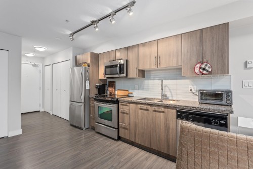 315-12075 Edge Street, Maple Ridge, BC 