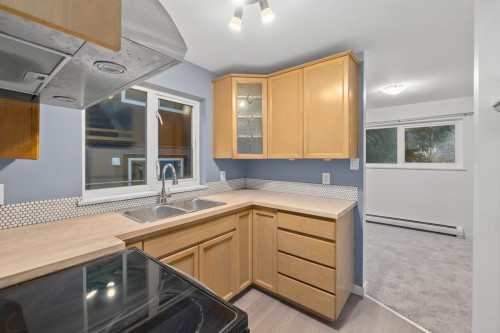 3878 Royal Oak Avenue, Burnaby, BC 