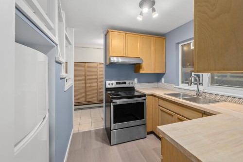 3878 Royal Oak Avenue, Burnaby, BC 