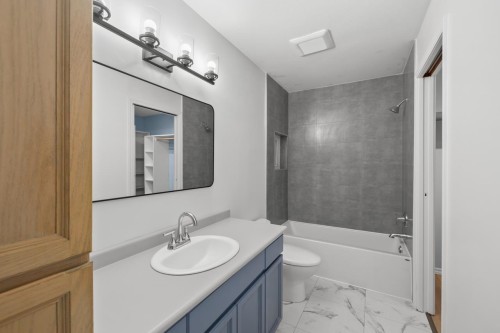 3878 Royal Oak Avenue, Burnaby, BC 