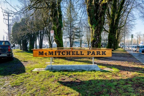 A307-2099 Lougheed Highway, Port Coquitlam, BC 