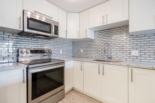 A307-2099 Lougheed Highway, Port Coquitlam, BC 