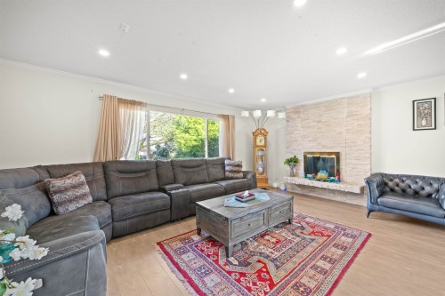 2333 Kirkstone Road, North Vancouver, BC 