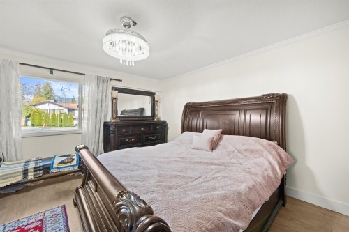 2333 Kirkstone Road, North Vancouver, BC 