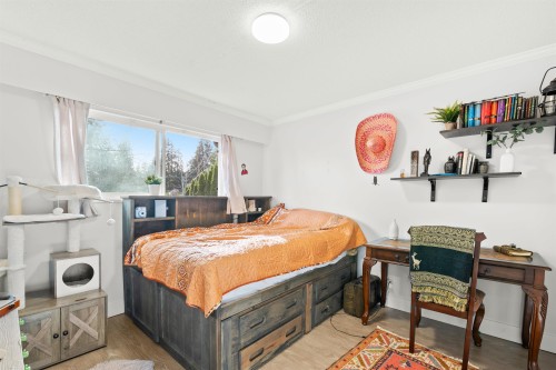 2333 Kirkstone Road, North Vancouver, BC 