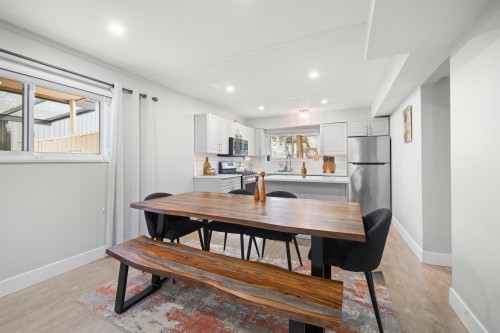 2333 Kirkstone Road, North Vancouver, BC 