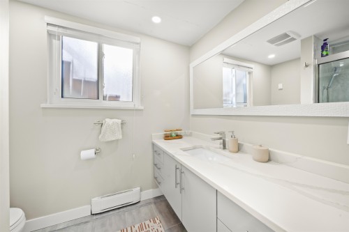 2333 Kirkstone Road, North Vancouver, BC 