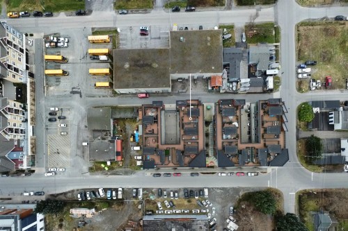 202-37842 Third Avenue, Squamish, BC 