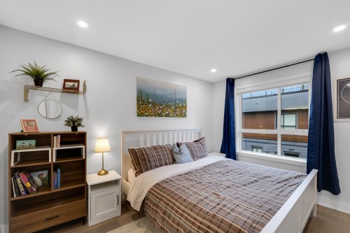 202-37842 Third Avenue, Squamish, BC 