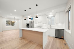 3-3881 Hurst Street  Burnaby, BC V5J 1M4