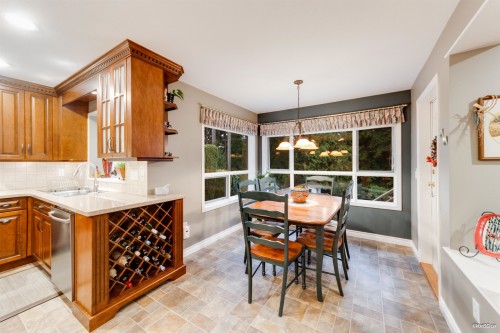 1415 Garibaldi Place, Coquitlam, BC 