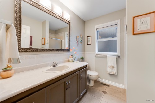 1415 Garibaldi Place, Coquitlam, BC 