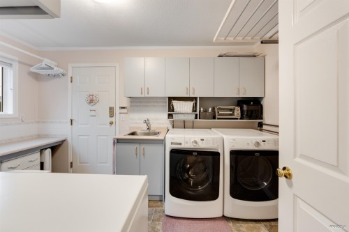 1415 Garibaldi Place, Coquitlam, BC 