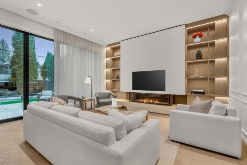 4454 4Th Avenue W, Vancouver, BC 