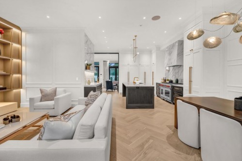 4454 4Th Avenue W, Vancouver, BC 