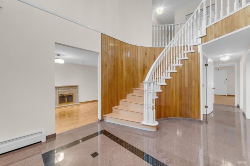 2068 Scarboro Avenue, Vancouver, BC 