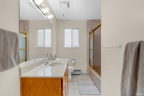 2068 Scarboro Avenue, Vancouver, BC 