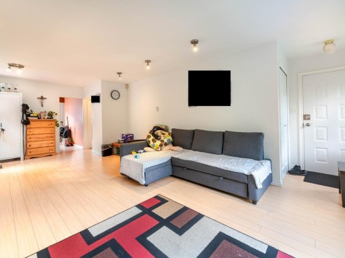 2216 41St Avenue E, Vancouver, BC 