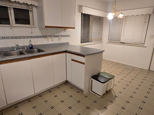 123 64Th Avenue E, Vancouver, BC 