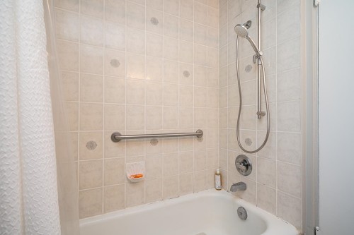 4862 Queensland Road, Vancouver, BC 