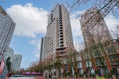 305-989 Beatty Street  Vancouver, BC V6Z 3C2