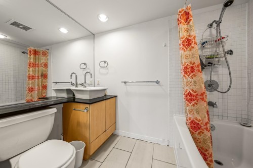 305-989 Beatty Street, Vancouver, BC 