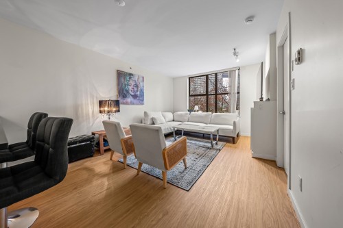 305-989 Beatty Street, Vancouver, BC 