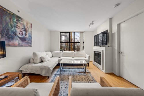 305-989 Beatty Street, Vancouver, BC 