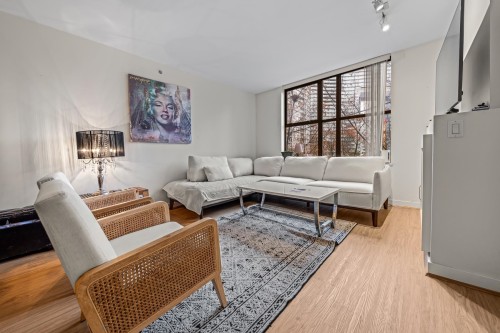 305-989 Beatty Street, Vancouver, BC 