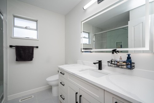 7 Aspen Court, Port Moody, BC 