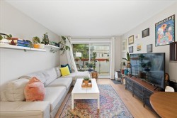 306-1864 Frances Street  Vancouver, BC V5L 1Z7