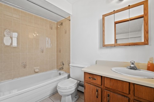 1181 24Th Avenue E, Vancouver, BC 